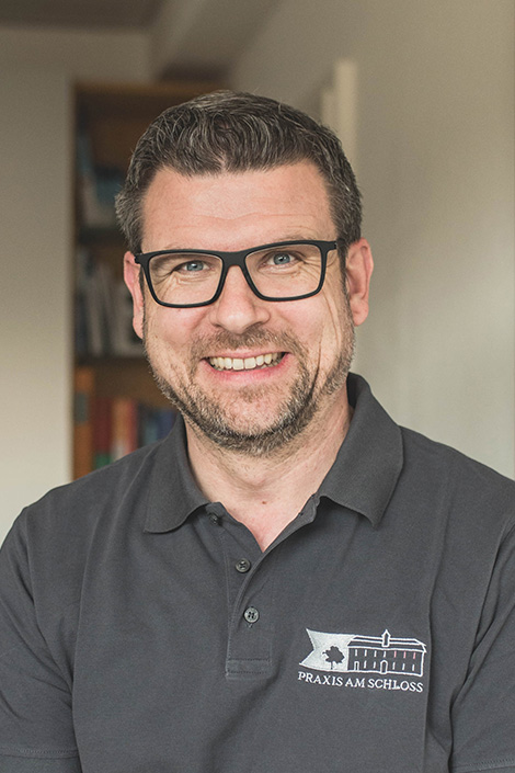 Dr. med. Tino Neuenfeldt Dr. med. Tino Neuenfeldt